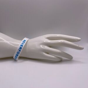 White & Blue Never Forget 9/11 Memorial Rubber Bracelet